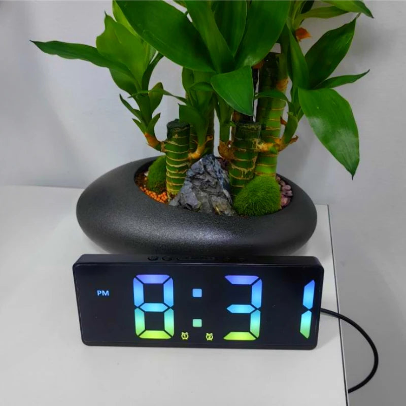 Digital Alarm Clock Voice Control Teperature Snooze Night Mode Desktop Table Clock 12/24H Anti-disturb Funtion LED Clocks Watch